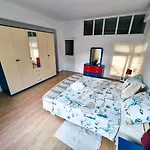 Retreat With Free Parking