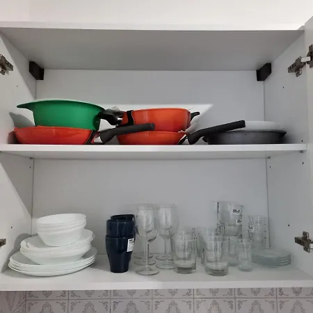 Retreat With Free Parking Appartement