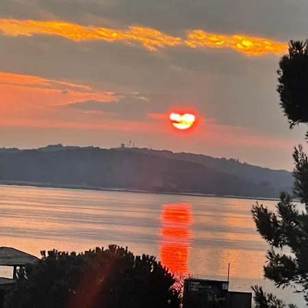 Retreat With Free Parking * Pula