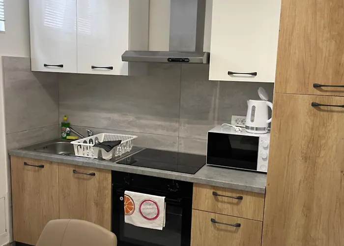 Retreat With Free Parking Lejlighed Pula