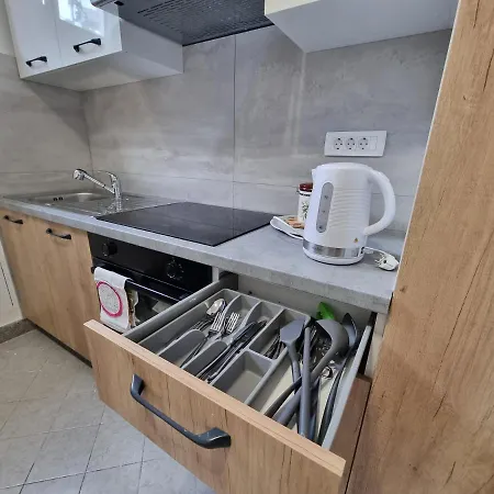 Retreat With Free Parking