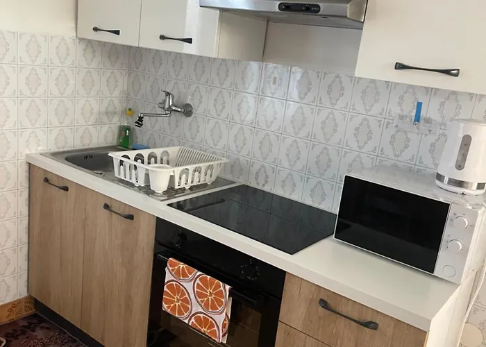 Daire Retreat With Free Parking *